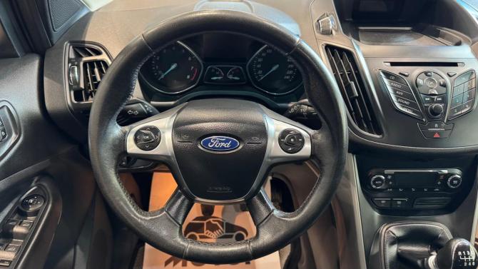 Ford Kuga II с пробегом 2013 года, цена 999 500 рублей, 121477 км, внедорожник, Автокод Объявления