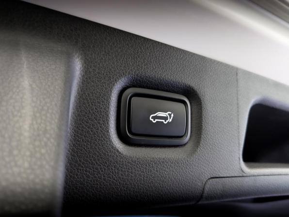 Hyundai Santa Fe IV Рестайлинг с пробегом 2021 года, цена 4 200 000 рублей, 43134 км, внедорожник, Автокод Объявления