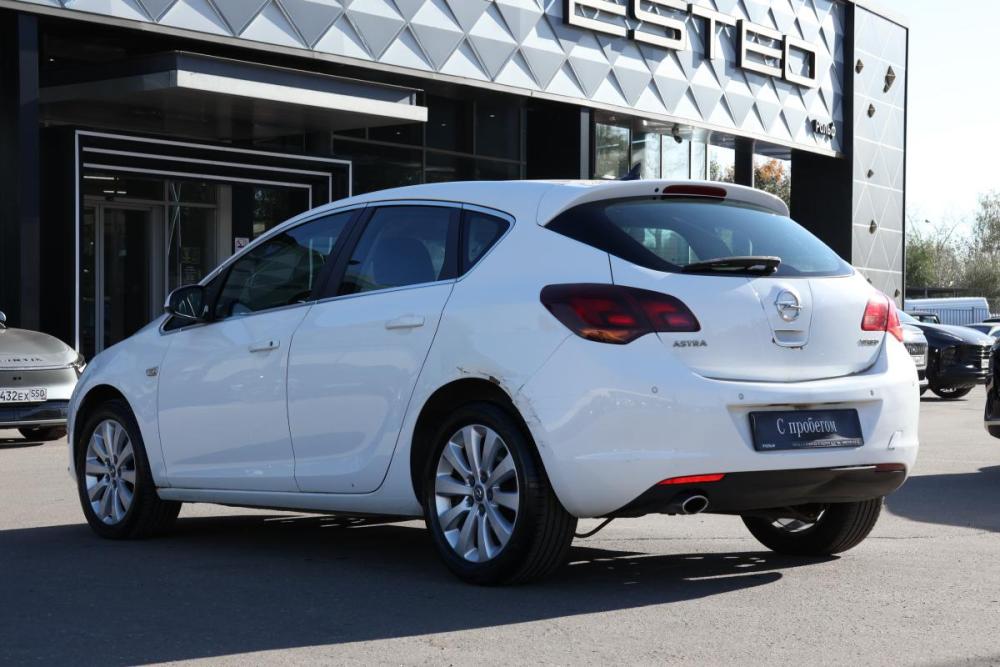 Opel Astra J Москва  - изображение 7