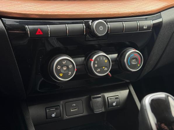 Lada (ВАЗ) Vesta I Рестайлинг (NG) с пробегом 2024 года, цена 1 400 000 рублей, 12634 км, седан, Автокод Объявления