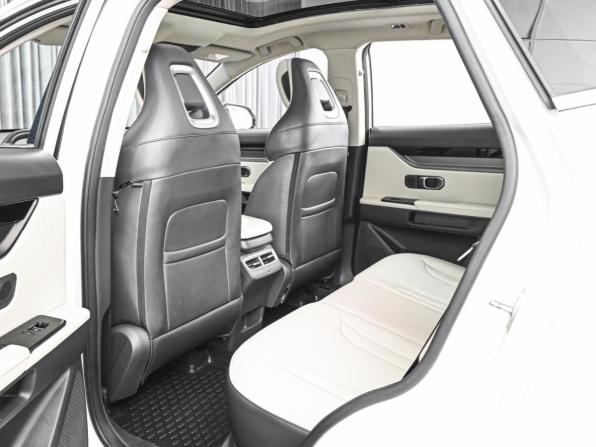 JETOUR DASHING I с пробегом 2023 года, цена 1 889 000 рублей, 40468 км, внедорожник, Автокод Объявления