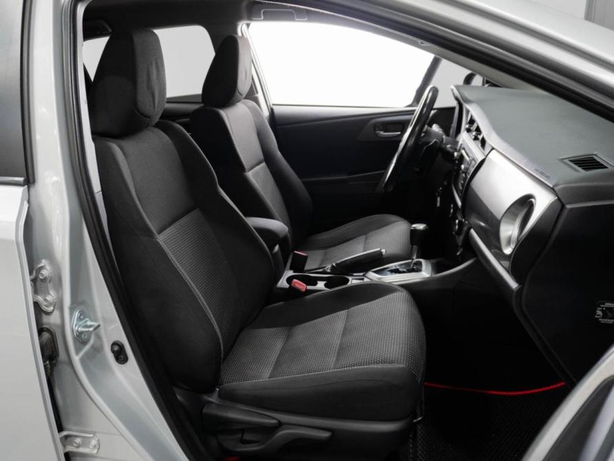 Toyota Auris II Тюмень  - изображение 8