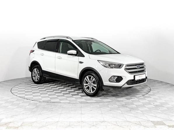 Ford Kuga II Рестайлинг с пробегом 2019 года, цена 1 490 000 рублей, 219415 км, внедорожник, Автокод Объявления