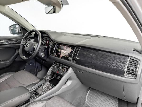 Skoda Kodiaq I с пробегом 2021 года, цена 3 325 000 рублей, 100760 км, внедорожник, Автокод Объявления
