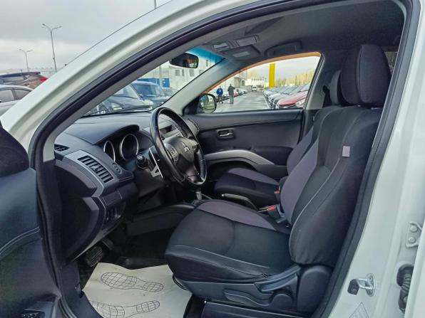 Mitsubishi Outlander II Рестайлинг с пробегом 2010 года, цена 1 199 995 рублей, 184587 км, внедорожник, Автокод Объявления