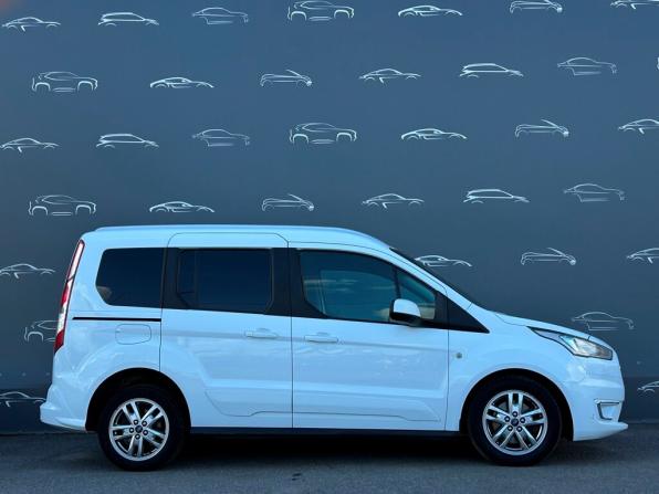 Ford Tourneo Connect II Рестайлинг с пробегом 2019 года, цена 1 584 800 рублей, 181023 км, минивэн, Автокод Объявления