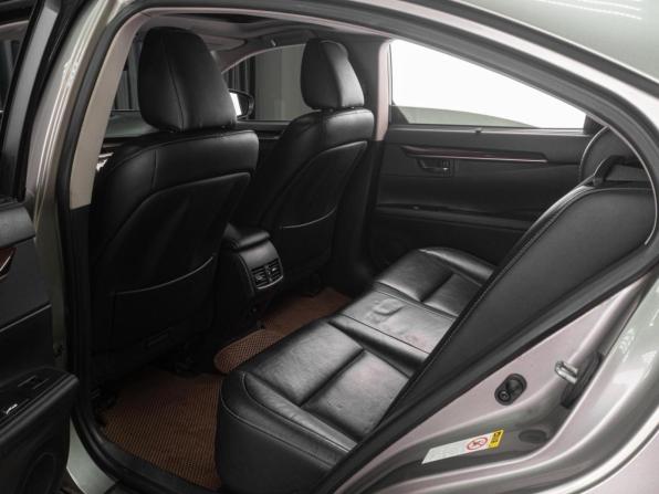 Lexus ES VI Рестайлинг с пробегом 2015 года, цена 2 359 000 рублей, 256772 км, седан, Автокод Объявления