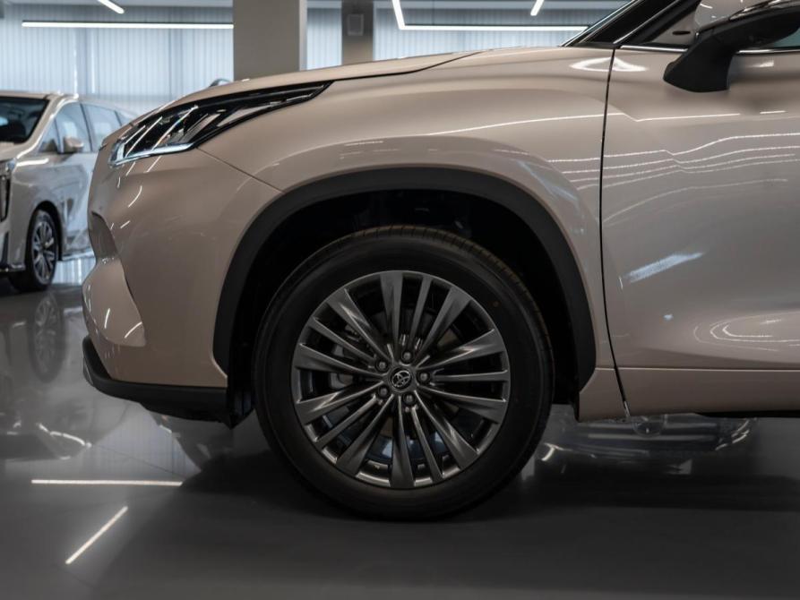 Toyota Highlander IV (XU70) Москва  - изображение 26