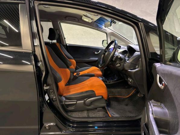 Honda Fit II с пробегом 2012 года, цена 888 000 рублей, 168501 км, хэтчбек, Автокод Объявления
