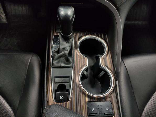 Toyota Camry VIII (XV70) с пробегом 2019 года, цена 2 850 000 рублей, 103000 км, седан, Автокод Объявления