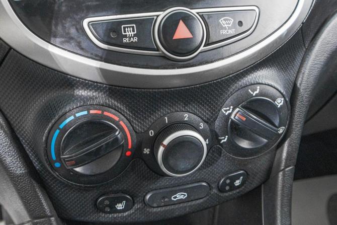 Hyundai Solaris I с пробегом 2011 года, цена 749 000 рублей, 154000 км, седан, Автокод Объявления