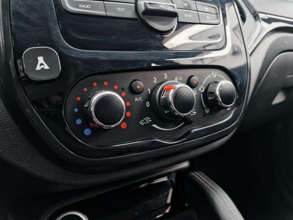 Renault Kaptur I Рестайлинг с пробегом 2021 года, цена 1 394 000 рублей, 186404 км, внедорожник, Автокод Объявления