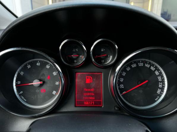Opel Astra J с пробегом 2010 года, цена 740 500 рублей, 166089 км, хэтчбек, Автокод Объявления