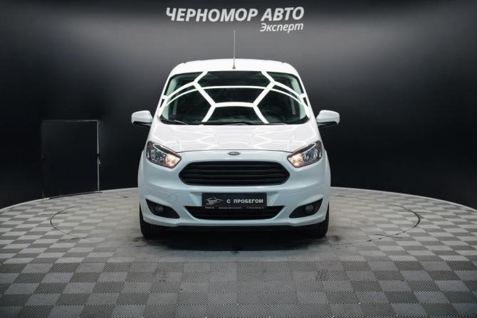 Ford Tourneo Courier I с пробегом 2017 года, цена 1 555 000 рублей, 144000 км, минивэн, Автокод Объявления