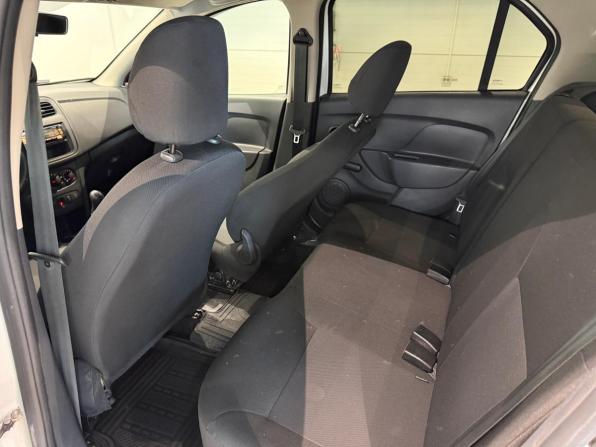 Renault Logan II Рестайлинг с пробегом 2019 года, цена 735 000 рублей, 136001 км, седан, Автокод Объявления
