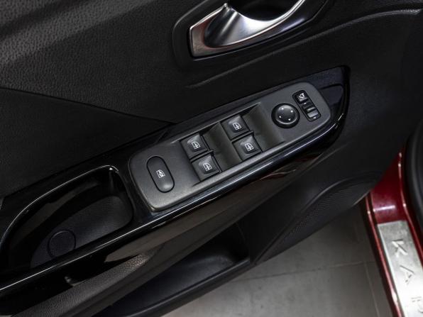 Renault Kaptur I Рестайлинг с пробегом 2020 года, цена 1 500 000 рублей, 91546 км, внедорожник, Автокод Объявления