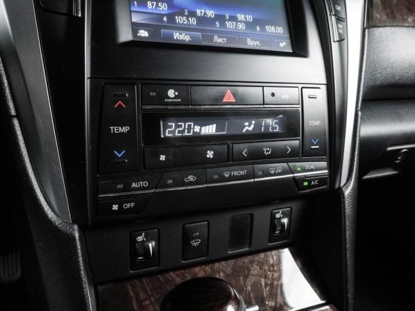 Toyota Camry VII (XV50) Рестайлинг с пробегом 2014 года, цена 1 799 000 рублей, 263417 км, седан, Автокод Объявления