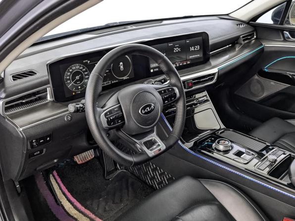 Kia K5 III с пробегом 2020 года, цена 2 630 000 рублей, 87431 км, седан, Автокод Объявления
