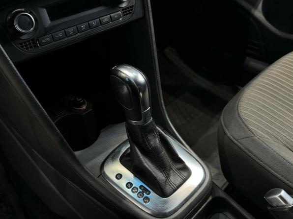 Volkswagen Polo V с пробегом 2013 года, цена 720 000 рублей, 238372 км, седан, Автокод Объявления
