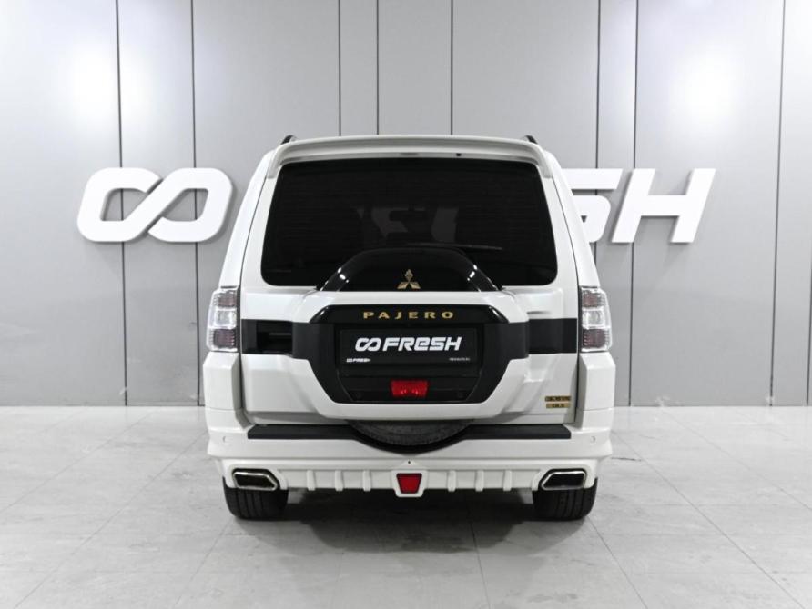 Mitsubishi Pajero IV Рестайлинг 2 Ростов-на-Дону  - изображение 4