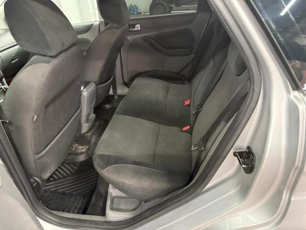 Ford Focus II Рестайлинг с пробегом 2008 года, цена 597 000 рублей, 178659 км, седан, Автокод Объявления