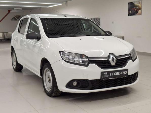 Renault Sandero II с пробегом 2018 года, цена 544 000 рублей, 95624 км, хэтчбек, Автокод Объявления