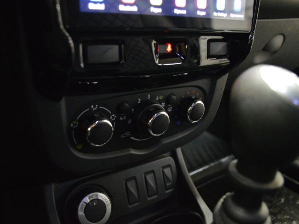 Renault Duster I Рестайлинг с пробегом 2017 года, цена 1 230 000 рублей, 161794 км, внедорожник, Автокод Объявления