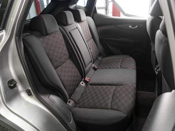 Nissan Qashqai II с пробегом 2015 года, цена 1 499 000 рублей, 170111 км, внедорожник, Автокод Объявления