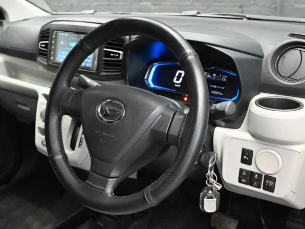 Daihatsu Mira e:S II с пробегом 2021 года, цена 860 000 рублей, 49083 км, хэтчбек, Автокод Объявления