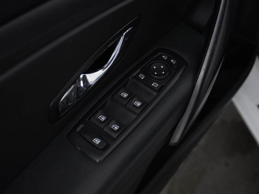 Renault Fluence I Рестайлинг Москва  - изображение 17
