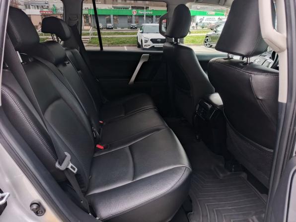 Toyota Land Cruiser Prado 150 Series Рестайлинг 1 с пробегом 2014 года, цена 3 055 000 рублей, 193000 км, внедорожник, Автокод Объявления