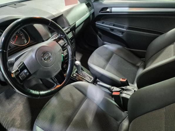 Opel Astra H Рестайлинг с пробегом 2008 года, цена 588 000 рублей, 174109 км, хэтчбек, Автокод Объявления