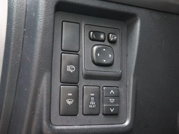 Toyota Land Cruiser Prado 150 Series с пробегом 2012 года, цена 2 650 000 рублей, 239810 км, внедорожник, Автокод Объявления