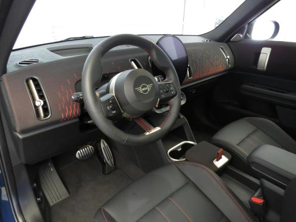 Mini Countryman III с пробегом 2024 года, цена 6 830 000 рублей, 4235 км, внедорожник, Автокод Объявления