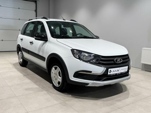 Lada (ВАЗ) Granta I Рестайлинг с пробегом 2023 года, цена 845 706 рублей, 62019 км, универсал, Автокод Объявления