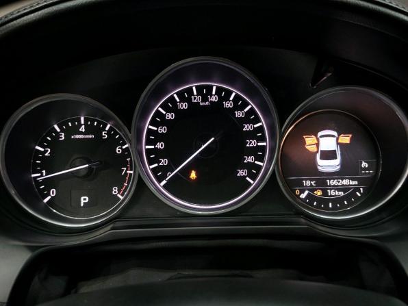 Mazda 6 III (GJ) Рестайлинг с пробегом 2017 года, цена 1 645 000 рублей, 165500 км, седан, Автокод Объявления