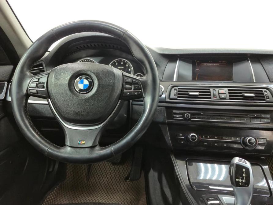 BMW 5 серии VI (F10/F11/F07) Рестайлинг Альметьевск  - изображение 16