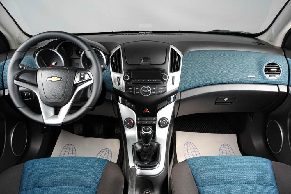Chevrolet Cruze I Рестайлинг Тюмень  - изображение 13