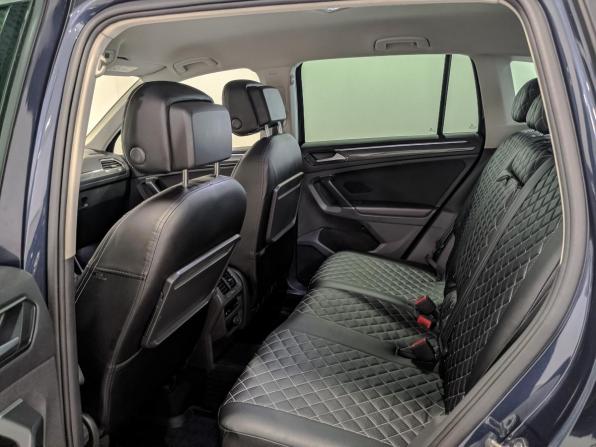 Volkswagen Tiguan II с пробегом 2017 года, цена 1 799 000 рублей, 217177 км, внедорожник, Автокод Объявления