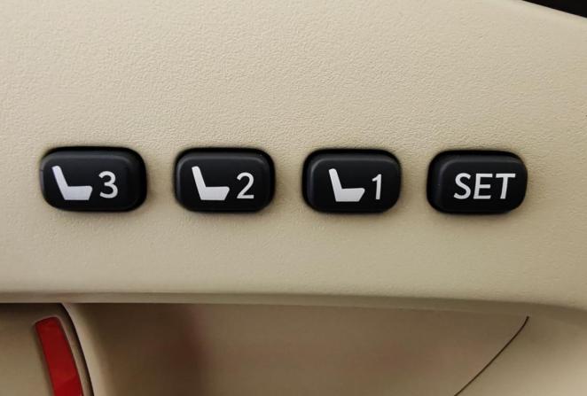 Lexus RX III с пробегом 2009 года, цена 1 950 000 рублей, 169690 км, внедорожник, Автокод Объявления