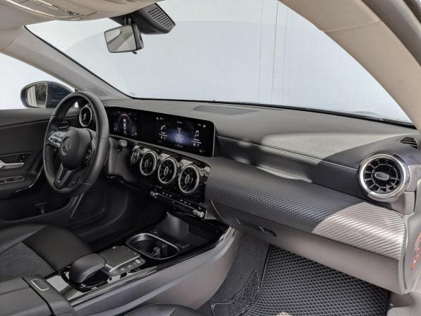 Mercedes-Benz CLA II (C118 X118) с пробегом 2020 года, цена 2 755 000 рублей, 40233 км, седан, Автокод Объявления
