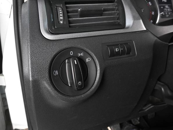 Skoda Rapid I с пробегом 2015 года, цена 850 000 рублей, 179182 км, лифтбек, Автокод Объявления