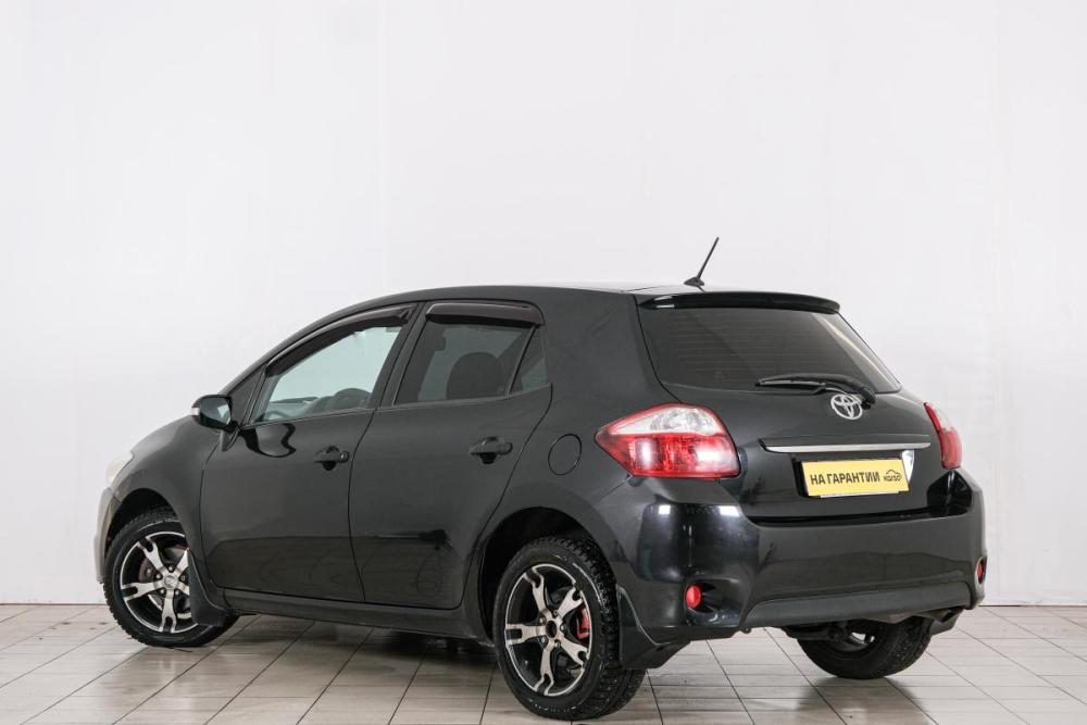 Toyota Auris I Рестайлинг Красноярск  - изображение 5