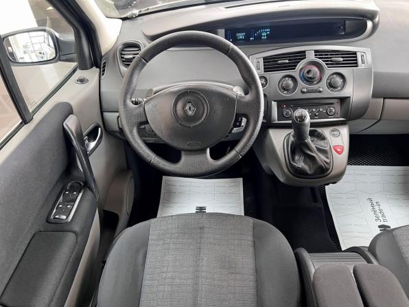 Renault Scenic II Рестайлинг с пробегом 2007 года, цена 590 000 рублей, 124293 км, компактвэн, Автокод Объявления