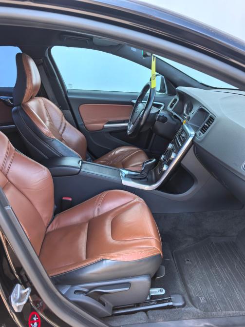 Volvo S60 II Рестайлинг Санкт-Петербург  - изображение 22