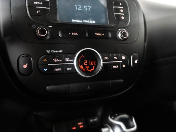 Kia Soul II Рестайлинг с пробегом 2017 года, цена 1 370 000 рублей, 142640 км, хэтчбек, Автокод Объявления