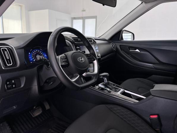 Hyundai Creta II с пробегом 2022 года, цена 2 490 000 рублей, 60030 км, внедорожник, Автокод Объявления