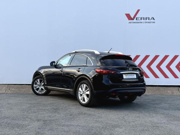 Infiniti QX70 с пробегом 2016 года, цена 2 530 000 рублей, 178000 км, внедорожник, Автокод Объявления