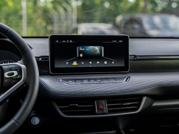 Haval Jolion I с пробегом 2023 года, цена 1 485 000 рублей, 114154 км, внедорожник, Автокод Объявления