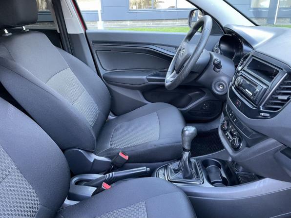 Lada (ВАЗ) Vesta I с пробегом 2019 года, цена 769 000 рублей, 105353 км, седан, Автокод Объявления